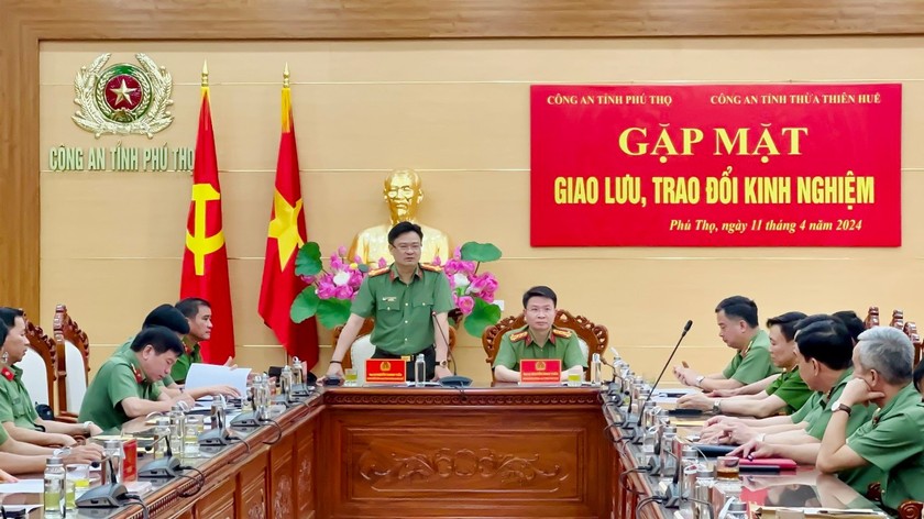 Đại tá Nguyễn Thanh Tuấn - Giám đốc Công an tỉnh Thừa Thiên Huế phát biểu tại buổi làm việc.