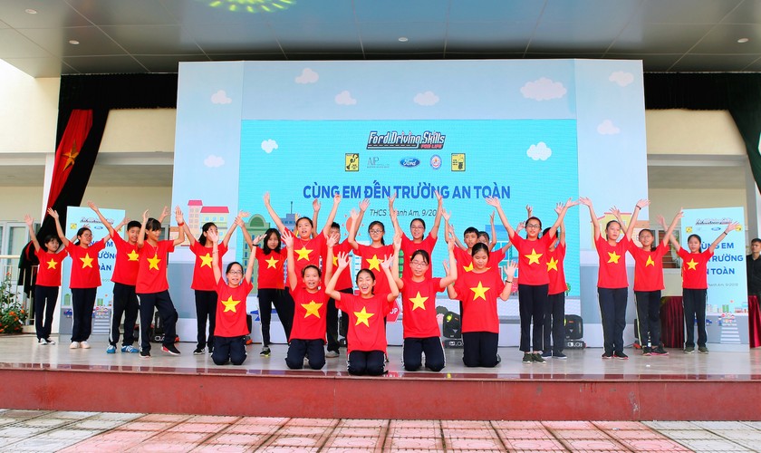 Ford Việt Nam thực hiện nhiều hoạt động hướng về học sinh mùa khai giảng 2018