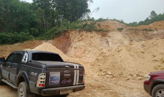 Thu giữ 200 tấn cao lanh khai “tặc” ở Phú Thọ