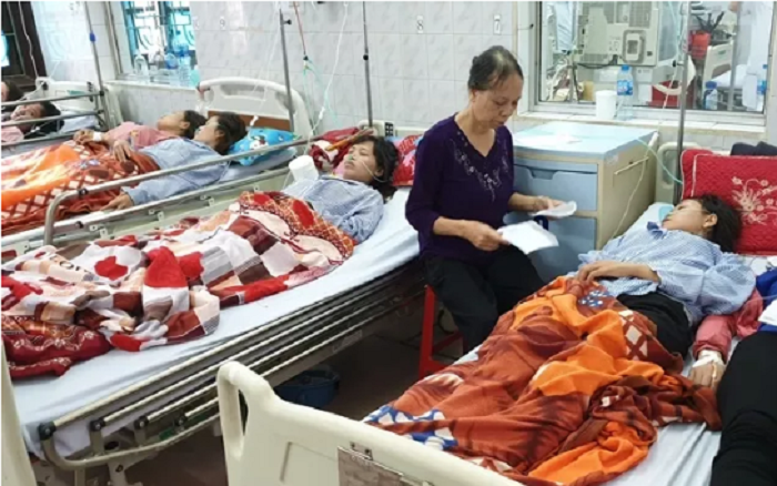 Các công nhân đang được điều trị tại Bệnh viện đa khoa tỉnh Nam Định