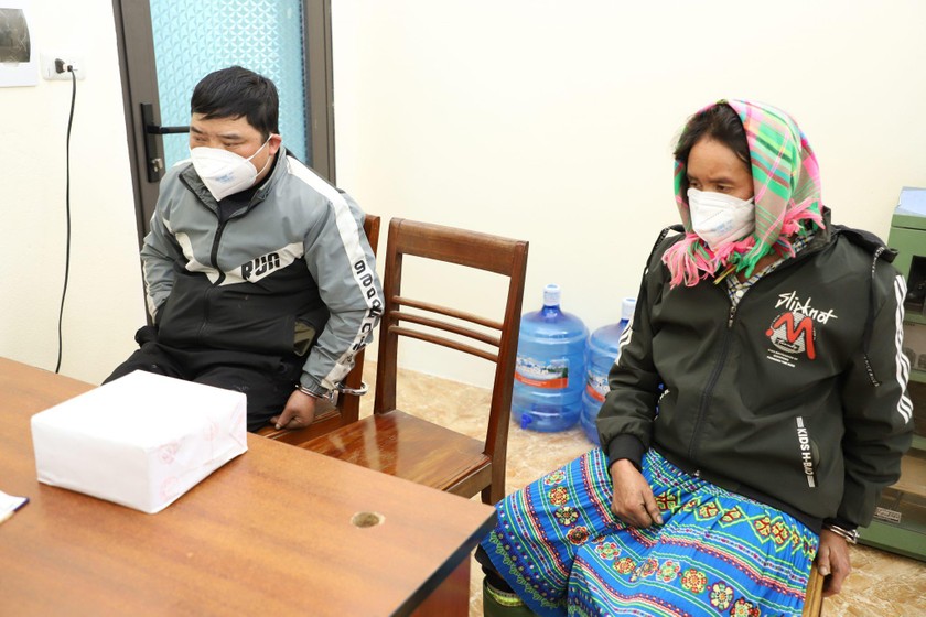 Yên Bái: Bắt quả tang vợ chồng người H'Mông đi buôn ma túy