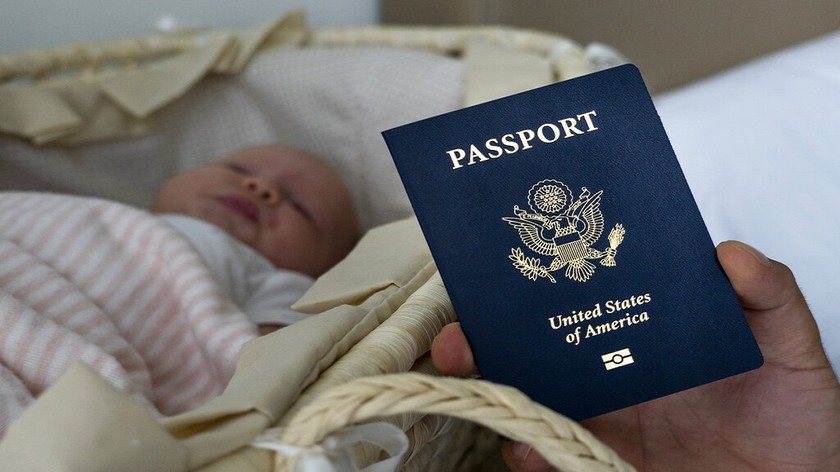 Tranh cãi về việc siết chặt quy định cấp quốc tịch đối với trẻ em sinh ra tại Mỹ