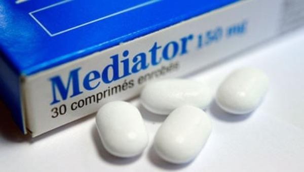 Pháp mở phiên tòa xử vụ hàng ngàn người tử vong vì thuốc Mediator