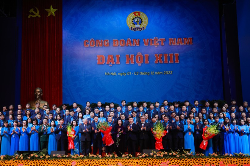 Ban Chấp hành Tổng Liên đoàn Lao động Việt Nam khóa XIII, nhiệm kỳ 2023-2028 ra mắt.