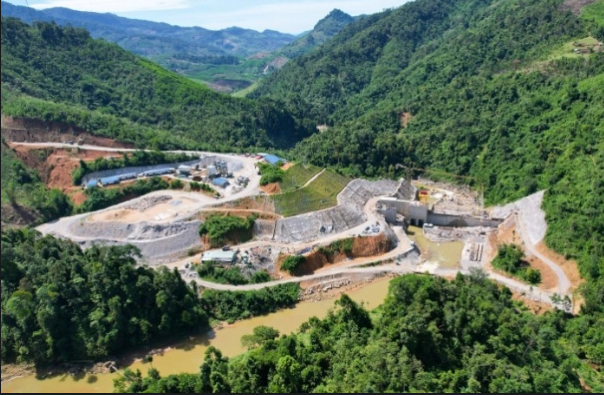 Với tốc độ thi công 'thần tốc', thủy điện ĐăkBa của Vinaconex sắp hòa lưới điện quốc gia
