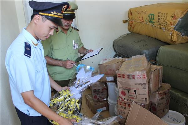 Chỉ trong 6 tháng, lực lượng chức năng tỉnh Quảng Ninh đã xử lý 737 vụ buôn lậu, gian lận thương mại 