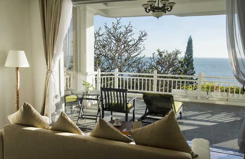 Resort Léman Cap Vũng Tàu với vị trí đặc biệt trên sườn núi Nhỏ và tầm nhìn hướng biển