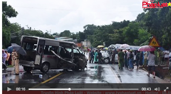 24 người nghi phơi nhiễm HIV trong vụ cứu hộ tai nạn giao thông tại Kon Tum