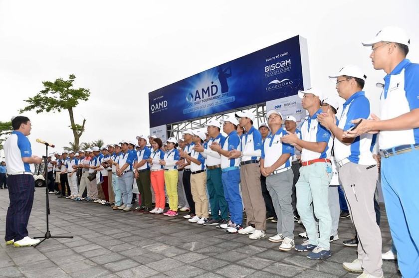 Bất ngờ với giải FLC AMD Golf Tournament