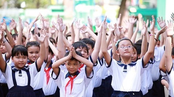 Đối với dự thảo Luật Giáo dục, nhiều ý kiến đề nghị nghiên cứu bổ sung nội dung "văn hóa" nhằm phát triển toàn diện con người Việt Nam.