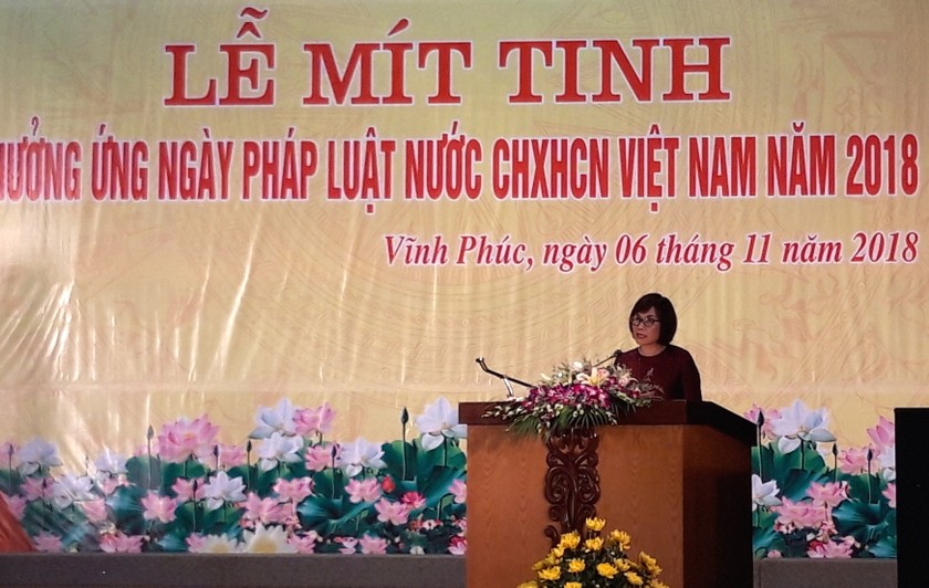 Thứ trưởng Bộ Tư pháp Đặng Hoàng Oanh tham dự và phát biểu tại buổi Lễ.
