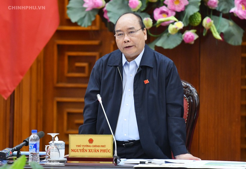 Thủ tướng cho biết sẽ quyết định khoản kinh phí cần thiết để hỗ trợ cho các tỉnh miền Trung giải quyết vấn đề cấp bách.