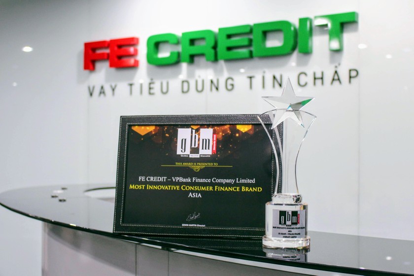 FE CREDIT đạt giải 'Thương hiệu tài chính tiêu dùng đột phá nhất Châu Á năm 2018' do Tạp chí Global Brands đánh giá