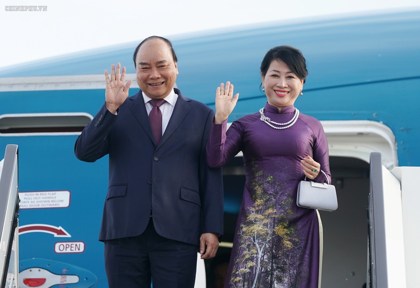 Thủ tướng Nguyễn Xuân Phúc và phu nhân tới Sân bay Pulkovo 1, TP. Saint Petersburg, bắt đầu chuyến thăm chính thức Liên bang Nga
