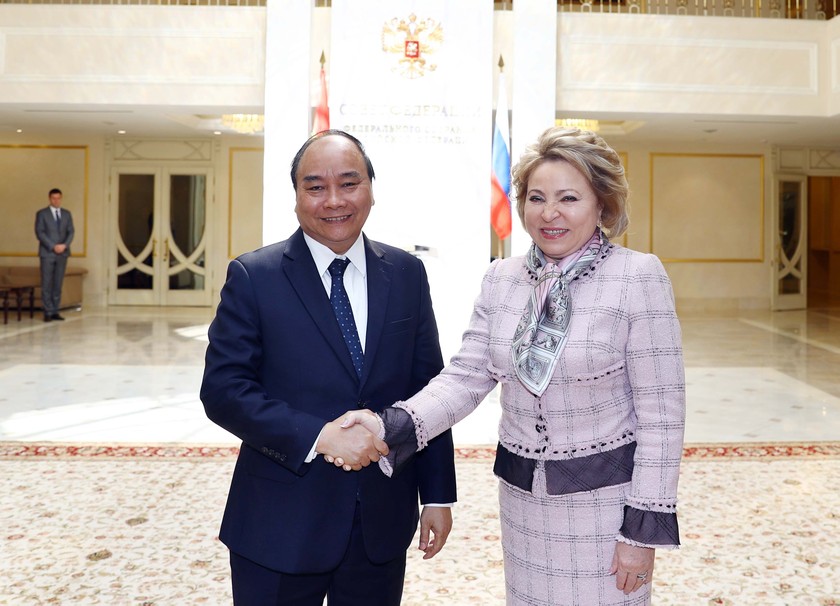 Thủ tướng Chính phủ Nguyễn Xuân Phúc và Chủ tịch Hội đồng Liên bang Nga V. Matviyenko. 