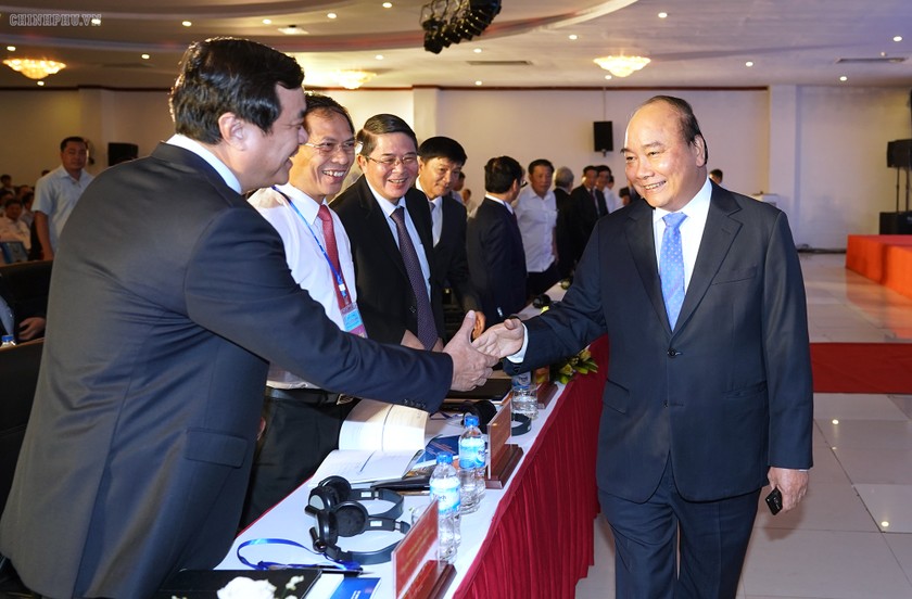 Thủ tướng dự Hội nghị xúc tiến đầu tư Quảng Ngãi