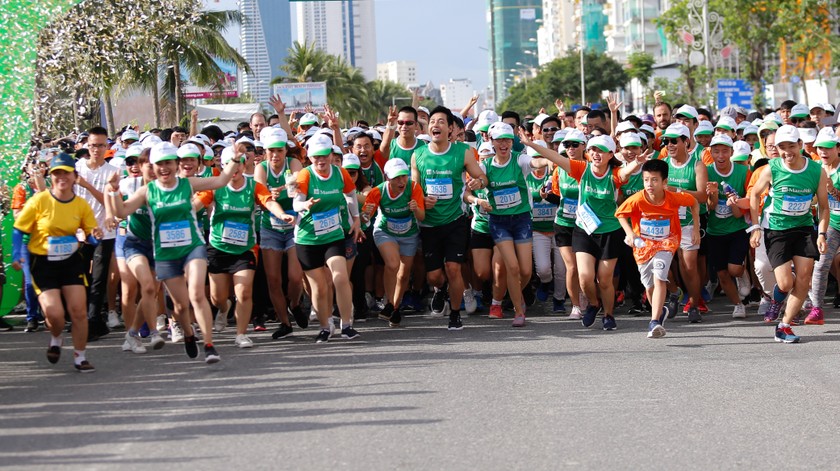 Có đến hơn 9.000 vận động viên đăng ký tham dự Manulife Danang International Marathon 2019