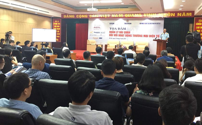 Phó Tổng cục trưởng Tổng cục Hải quan Nguyễn Công Bình phát biểu tại Toạ đàm