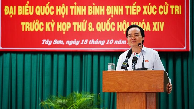 Bộ trưởng Phùng Xuân Nhạ tiếp xúc cử tri tỉnh Bình Định trước kỳ họp thứ 8, Quốc hội khóa XIV