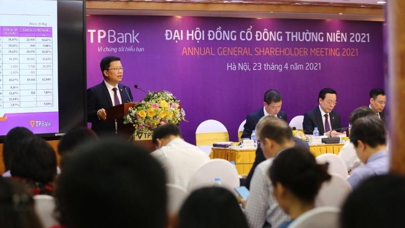CEO TPBank phát biểu tại Đại hội đồng cổ đông thường niên.