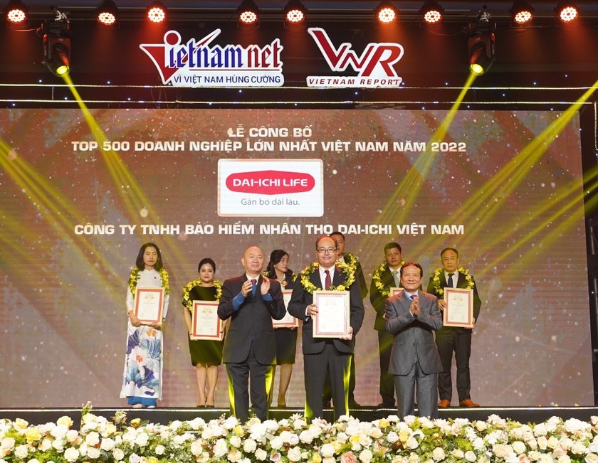 Dai-ichi Life Việt Nam xuất sắc vươn lên vị trí thứ 70 trong Top 500 Doanh nghiệp lớn nhất Việt Nam năm 2022 