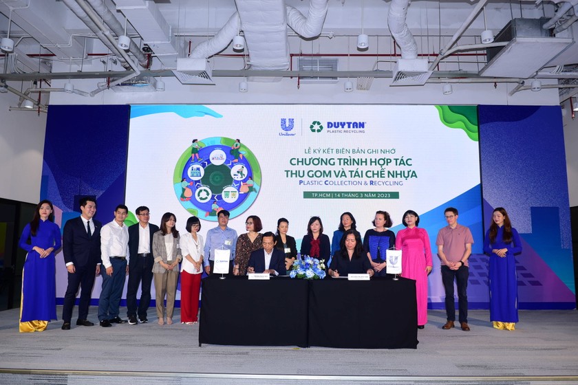 Ký kết hợp tác giữa Unilever Việt Nam và Tái chế Duy Tân
