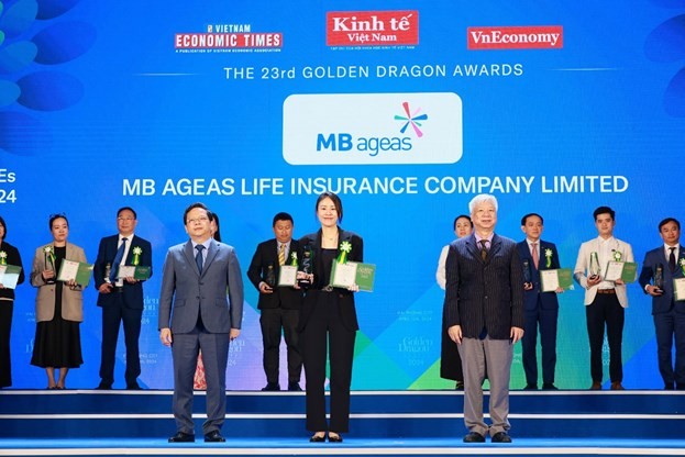 MB Ageas Life lọt Top doanh nghiệp FDI tiêu biểu 2023 nhận giải thưởng Rồng Vàng