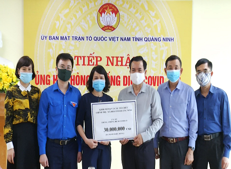 Ủy ban MTTQ tỉnh Quảng Ninh tiếp nhận ủng hộ phòng, chống dịch Covid-19