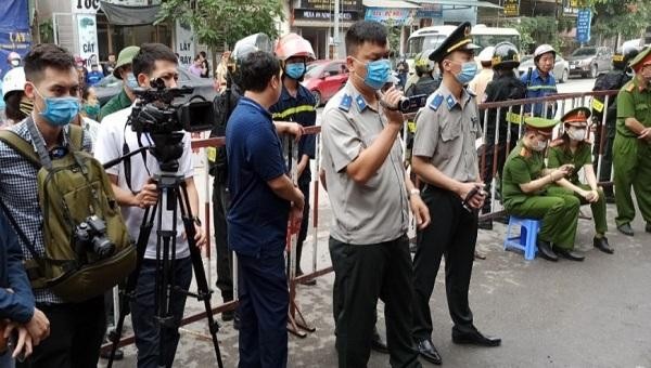 Cục THADS tỉnh Quảng Ninh tổ chức cưỡng chế thi hành án.