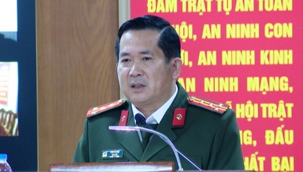 Đại tá Đinh Văn Nơi, Giám đốc Công an tỉnh Quảng Ninh, Phó Trưởng ban Thường trực Ban Chỉ đạo 138 tỉnh, phát biểu tại hội nghị.