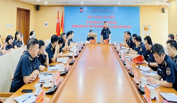 Cục Hải quan tỉnh Quảng Ninh tổ chức Hội nghị sơ kết 6 tháng đầu năm và triển khai nhiệm vụ 6 tháng cuối năm.