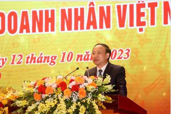 Bí thư, Chủ tịch HĐND tỉnh Quảng Ninh Nguyễn Xuân Ký, phát biểu tại buổi gặp mặt.