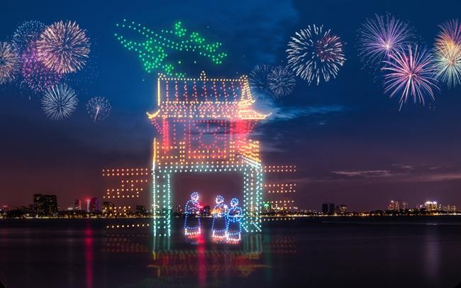 Hà Nội sẽ tổ chức Chương trình Lễ hội ánh sáng nghệ thuật “Rực rỡ Thăng Long” với màn trình diễn ánh sáng nghệ thuật bằng 2024 máy bay không người lái (drone).