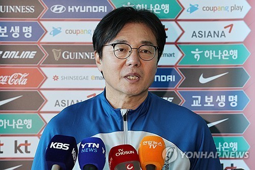Ông Hwang Sun Hong mới được bổ nhiệm làm HLV đội tuyển Hàn Quốc. (Nguồn: Yonhap) 