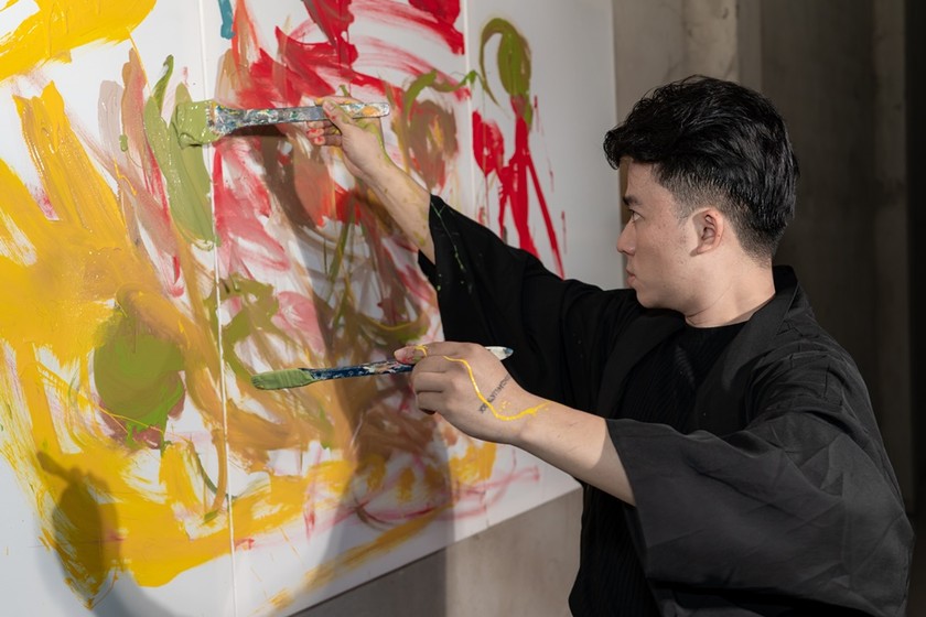 Nghệ sĩ hội họa Phạm Hồng Minh là một tài năng đầy triển vọng và sáng tạo của thế hệ mới. Các bức tranh vi diệu được trình bày qua các hình ảnh sẽ giúp bạn hiểu được tài năng và lòng nhiệt tình trong nghệ thuật của Phạm Hồng Minh. Hãy trải nghiệm bằng cách nhìn những bức tranh đẹp nhất của anh ấy.
