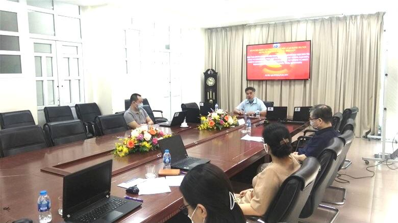 PGS.TS Nguyễn Viết Thông quán triệt những nội dung cơ bản trong các Văn kiện Đại hội Đại biểu toàn quốc lần thứ XIII của Đảng