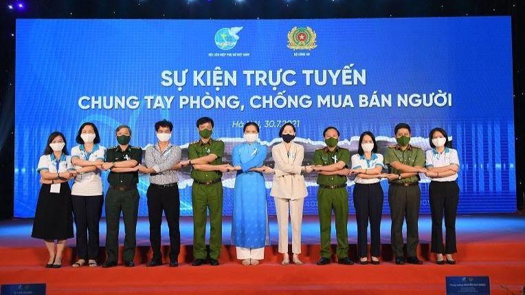 Bộ Công an phối hợp với Hội Liên hiệp Phụ nữ Việt Nam tổ chức sự kiện trực tuyến Chung tay phòng, chống mua bán người .