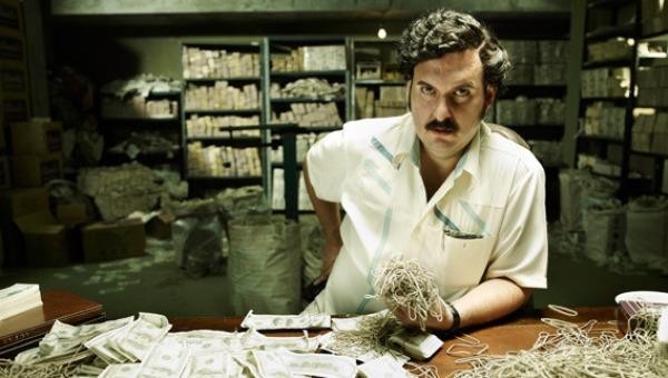 Nhà của “trùm ma túy” khét tiếng Pablo Escobar thành tro bụi trong 3 giây