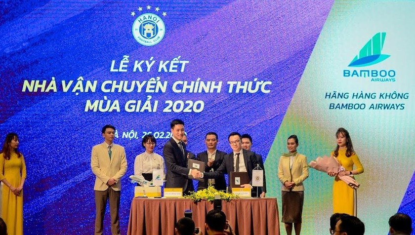 Lễ ký kết giữa Bamboo Airways và CLB Bóng đá Hà Nội