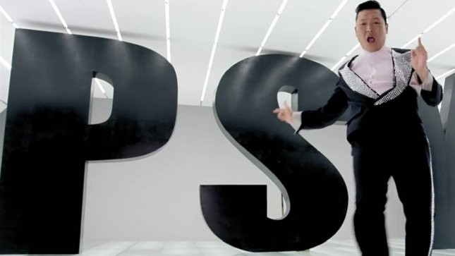 Psy "càn quét" bảng xếp hạng Billboard cuối năm