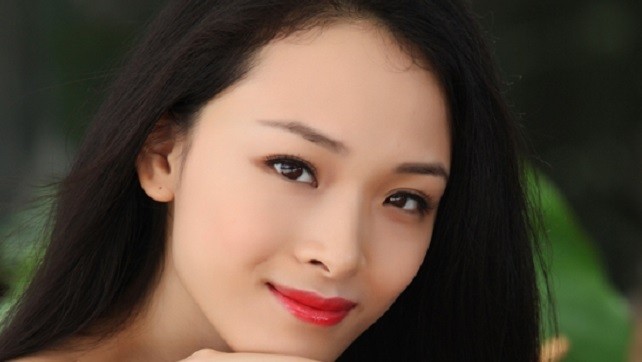 Hoa hậu Trương Hồ Phương Nga sẵn sàng nói “không” với đại gia