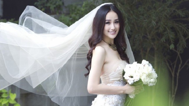 Hoa hậu Mai Phương Thúy lên tiếng về “tin đồn” bí mật kết hôn