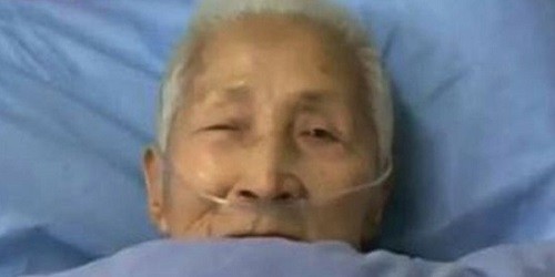 Cụ bà Liu Jieyu quên hẳn tiếng mẹ đẻ sau khi bị đột quỵ.