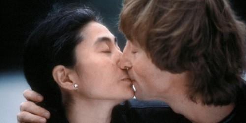 Công bố ảnh hiếm cuối đời của John Lennon