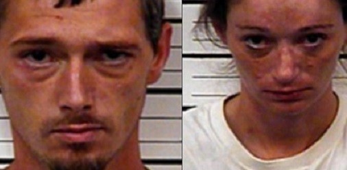 Vợ chồng nhà Richards, Lawson bị bắt vì tội hành hung nghiêm trọng hàng xóm.
