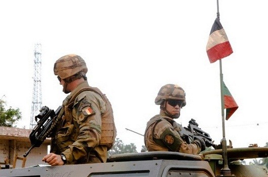 Binh lính Pháp tham gia bảo đảm an ninh tại CH Trung Phi