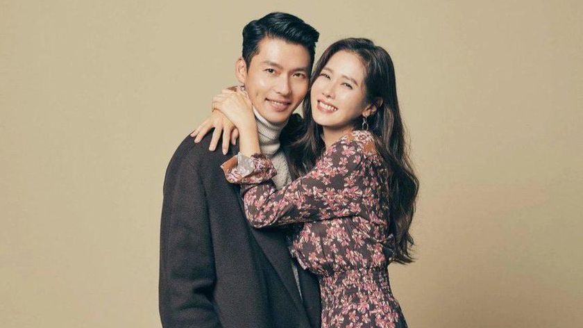 Các chuyên gia hi vọng, câu chuyện của Son Ye Jin và Hyun Bin sẽ khích lệ người Hàn Quốc cởi mở hơn với hôn nhân và tin vào sự màu nhiệm của tình yêu (Ảnh: Sina).