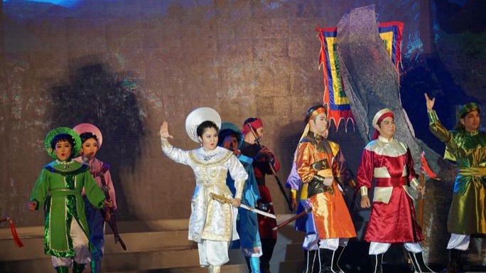 Các nhà biên đạo múa truyền thống đã nỗ lực hết mình để tạo hiệu quả nghệ thuật cho từng tiết mục của chương trình sân khấu hóa kỷ niệm 233 năm chiến thắng Ngọc Hồi - Đống Đa lịch sử (1789-2022), diễn ra tại TP HCM dịp Tết vừa qua