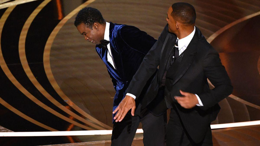 Will Smith tát đồng nghiệp trên sân khấu Oscar
