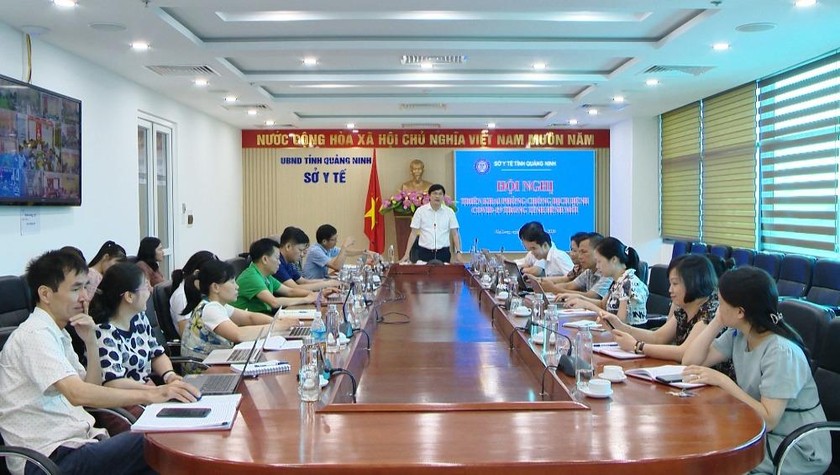 Sở Y tế Quảng Ninh đã họp trực tuyến triển khai các giải pháp phòng chống dịch trong tình hình mới.